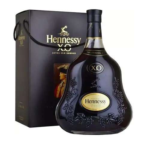 Konjakas Hennessy X.O 3L